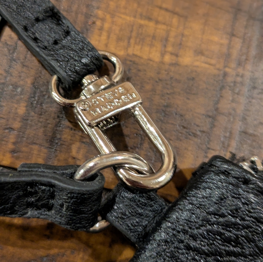 Steve Madden Black Wristlet Clutch - Picture 3 of 8